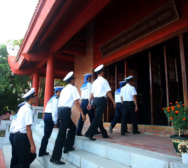 Chiến sỹ đảo Trường Sa luôn rèn luyện theo gương Chủ tịch Hồ Chí Minh ảnh 3