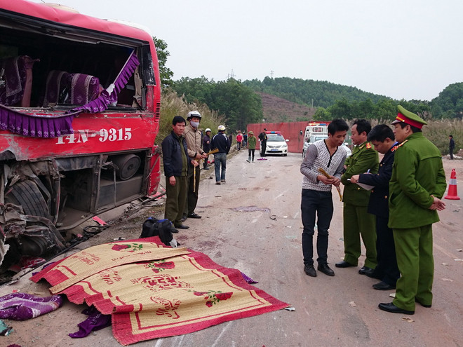 Yêu cầu giảm 10% số vụ tai nạn giao thông tại tất cả các địa phương ảnh 1