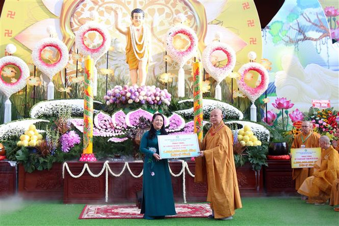 Trang nghiêm Đại lễ Phật đản Phật lịch 2567 tại các địa phương ảnh 3