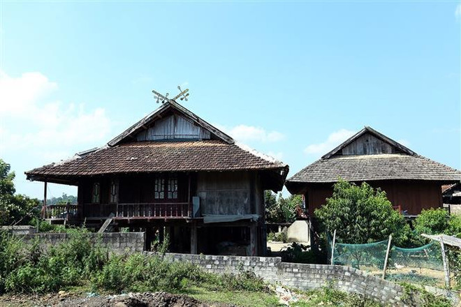 Khau cút - Biểu tượng văn hóa độc đáo trên nhà sàn của người Thái đen ảnh 5