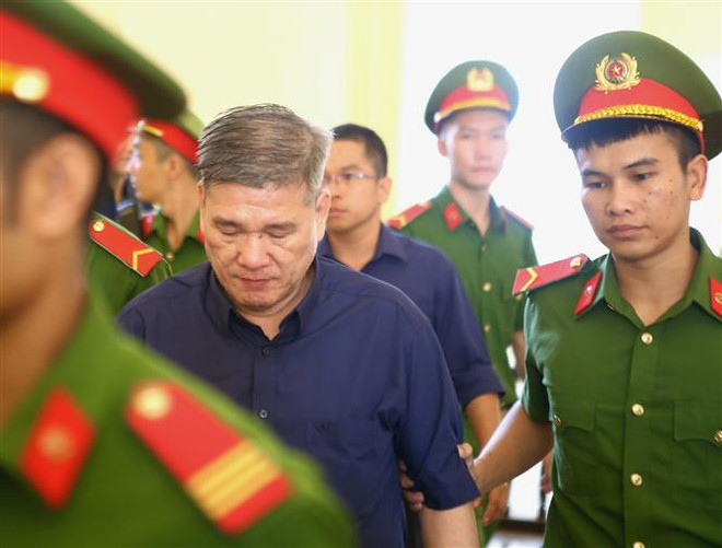 Cựu Phó Chủ tịch HĐQT Ngân hàng Phương Nam tiếp tục hầu tòa ảnh 2