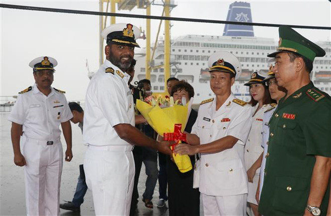 Tàu Hải quân Ấn Độ INS SAHYADRI thăm thành phố Đà Nẵng ảnh 2