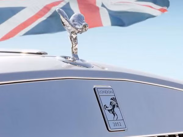 Rolls-Royce có thể sẽ bán mẫu xe SUV trong năm 2017 ảnh 1