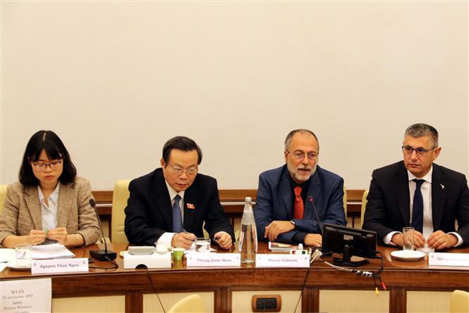 Phó Chủ tịch Quốc hội làm việc với các lãnh đạo Thượng viện Italy ảnh 2