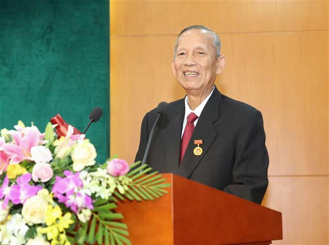 Nguyên Phó Thủ tướng Chính phủ, nguyên Trưởng Ban Nội chính Trung ương Trương Vĩnh Trọng phát biểu tại lễ trao tặng Huy hiệu 50 tuổi Đảng. (Ảnh: Doãn Tấn/TTXVN) Nguyên Phó Thủ tướng Chính phủ Trương Vĩnh Trọng từ trần ảnh 1