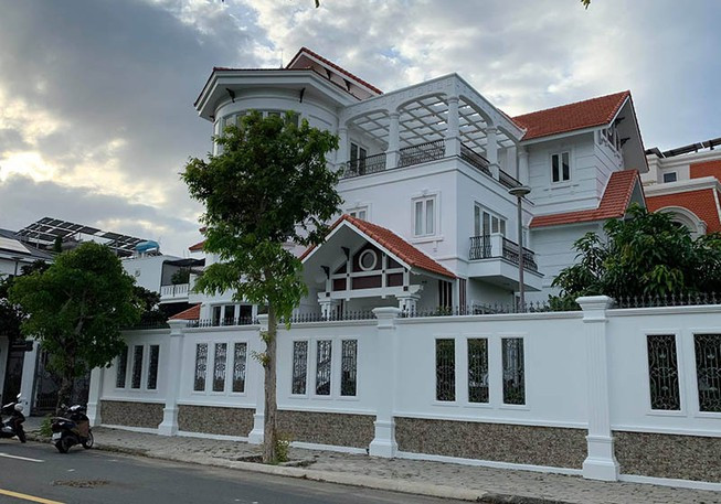 Điều tra kẻ gây thương tích cho nguyên Bí thư Thành ủy Nha Trang ảnh 1