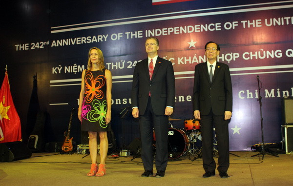Lễ kỷ niệm lần thứ 242 Quốc khánh Hoa Kỳ tại Thành phố Hồ Chí Minh ảnh 1