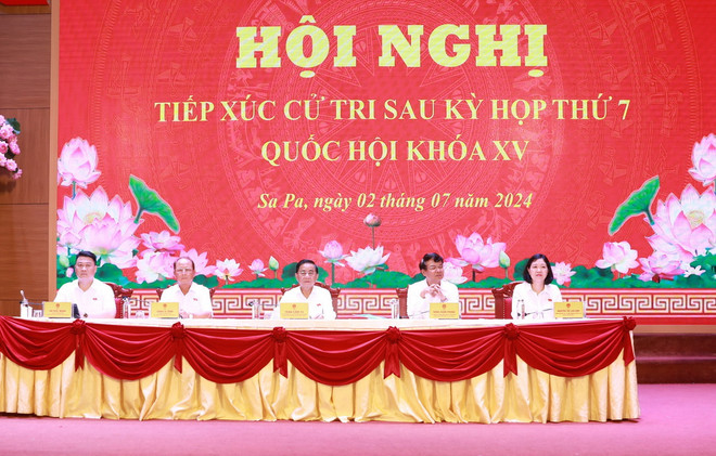 ttxvn_0207_tiep xuc cu tri lao cai (3).jpg