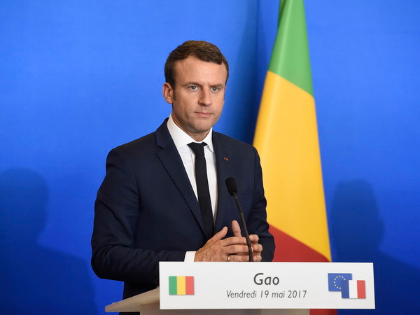 Tổng thống Pháp cam kết thắt chặt quan hệ song phương với Iran ảnh 1