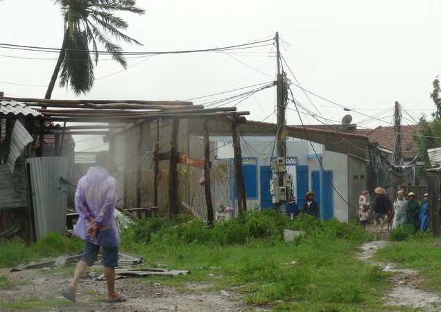 Cơn bão số 12 gây thiệt hại nặng nề tại các tỉnh Trung Bộ ảnh 4