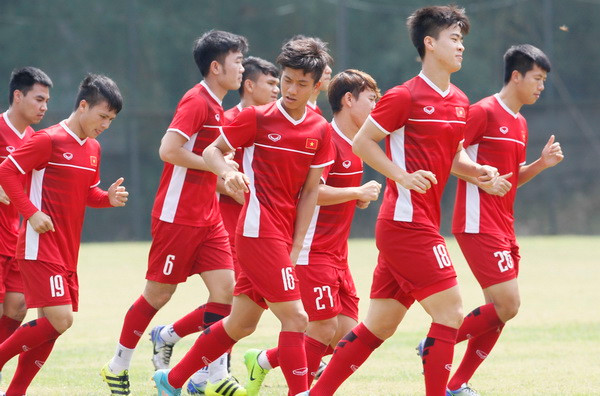 ASIAD 2018: Olympic Việt Nam quyết thắng UAE, tri ân người hâm mộ ảnh 1