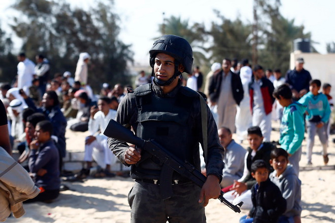 Tòa án Ai Cập kết án tử hình 21 phần tử có liên hệ với tổ chức IS ảnh 1