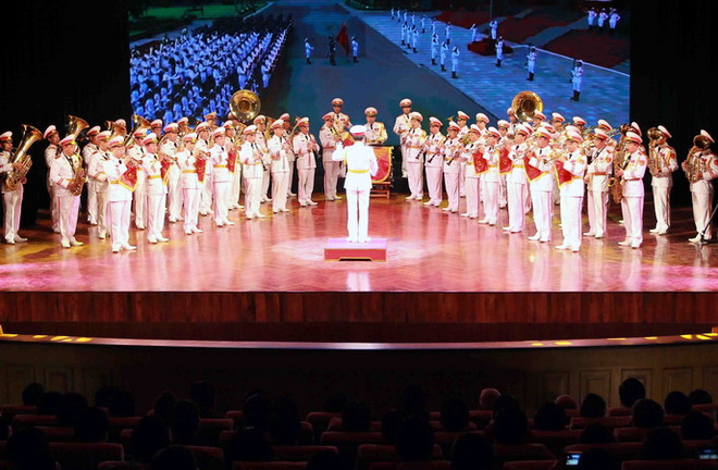 Nhiều địa phương tổ chức các hoạt động hướng về biển đảo quê hương ảnh 2