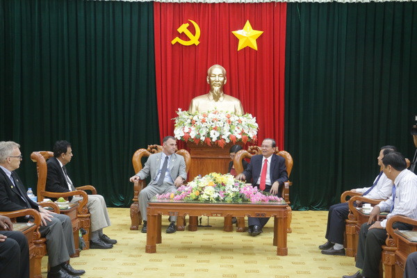 Toàn cảnh buổi tiếp. (Ảnh: Ngọc Thiện/TTXVN) Tăng cường hợp tác giữa các địa phương Việt Nam và Hoa Kỳ ảnh 1