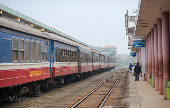 Tăng thêm 7 đoàn tàu từ TP.HCM về miền Trung và miền Bắc trước Tết ảnh 1
