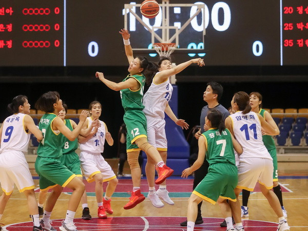 Nhà lãnh đạo Triều Tiên không tới xem trận đấu bóng rổ liên Triều ảnh 1