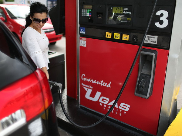 Sức tiêu thụ dầu của Mỹ đang chi phối thị trường năng lượng ảnh 1