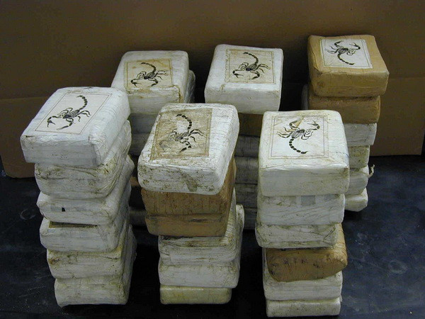 Mỹ thu giữ gần 2 tấn cocaine ngoài khơi Puerto Rico ảnh 1