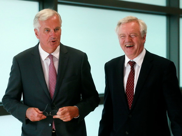 EU tuyên bố sẵn sàng đẩy nhanh tiến trình đàm phán Brexit ảnh 1