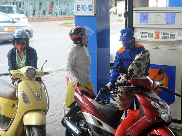 Bộ Công Thương: Cần nghiêm túc thực hiện lộ trình xăng E5 ảnh 1