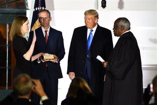 Cán cân Tòa án Tối cao và cục diện chính trường Mỹ ảnh 1