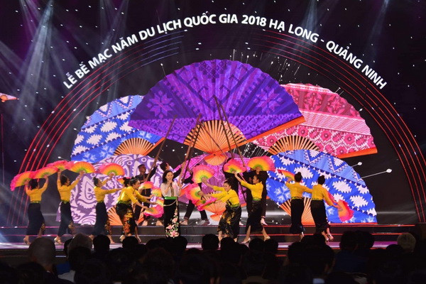 Hoành tráng Lễ Bế mạc Năm Du lịch quốc gia 2018 Hạ Long-Quảng Ninh ảnh 1