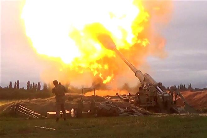 Giao tranh dữ dội tiếp diễn tại khu vực Nagorny-Karabakh ảnh 1