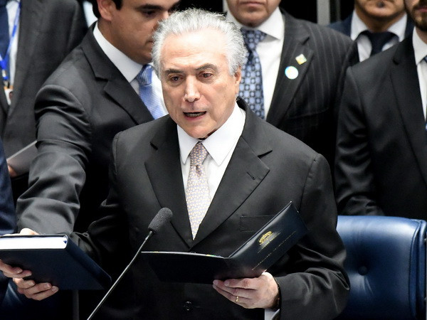 Dân Brazil thi nhau phản đối tân Tổng thống Michel Temer ảnh 1