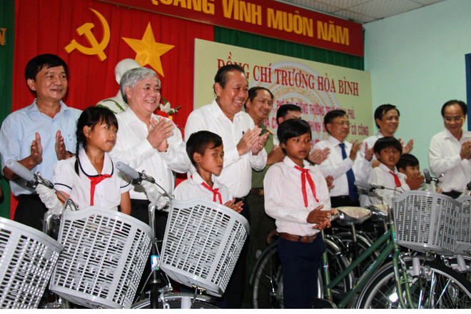 Quảng Ngãi đẩy mạnh thực hiện các giải pháp về chính sách dân tộc ảnh 2