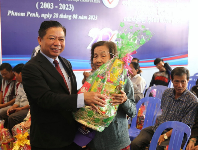 ttxvn_2701_tet campuchia (2).jpg