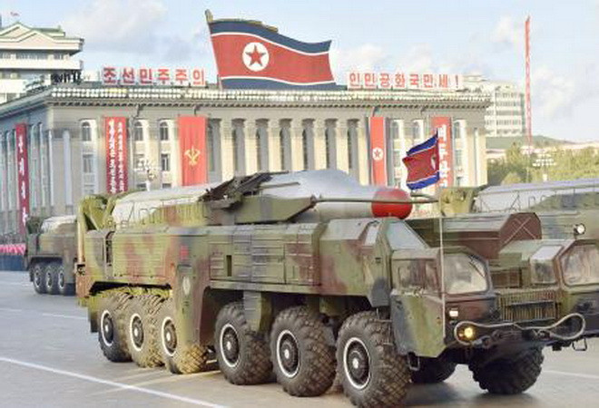 Triều Tiên huy động lực lượng lớn tổ chức duyệt binh quy mô ảnh 1