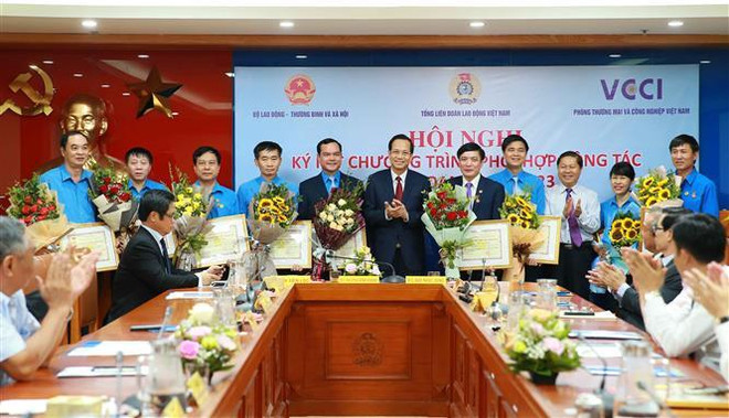 Ba cơ quan ký kết hợp tác trong lĩnh vực quan hệ lao động ảnh 3