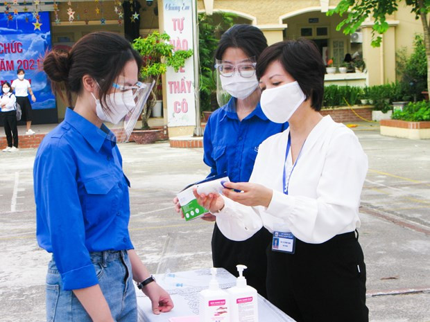 TP.HCM: Xét nghiệm cho hơn 100.000 giáo viên, thí sinh thi tốt nghiệp ảnh 2
