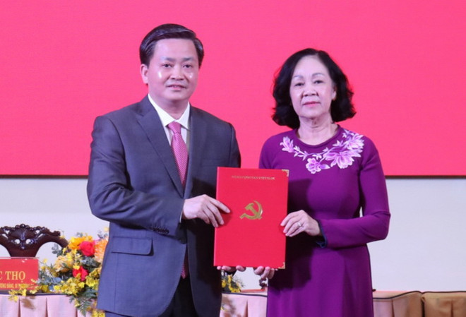 Ông Lê Đức Thọ giữ chức vụ Bí thư Tỉnh ủy Bến Tre nhiệm kỳ 2020-2025 ảnh 1