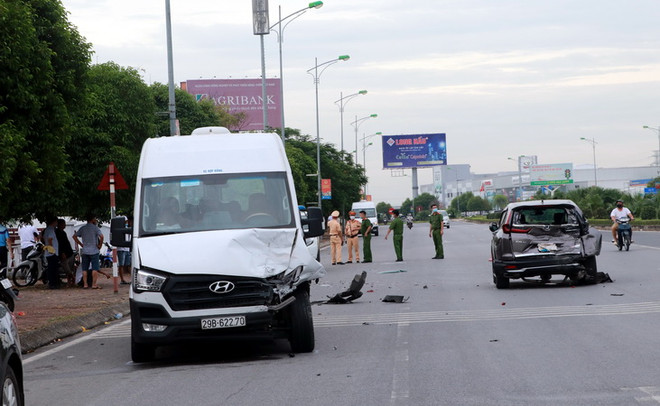 Trật tự, an toàn giao thông chuyển biến mạnh mẽ trong nửa đầu năm 2021 ảnh 2