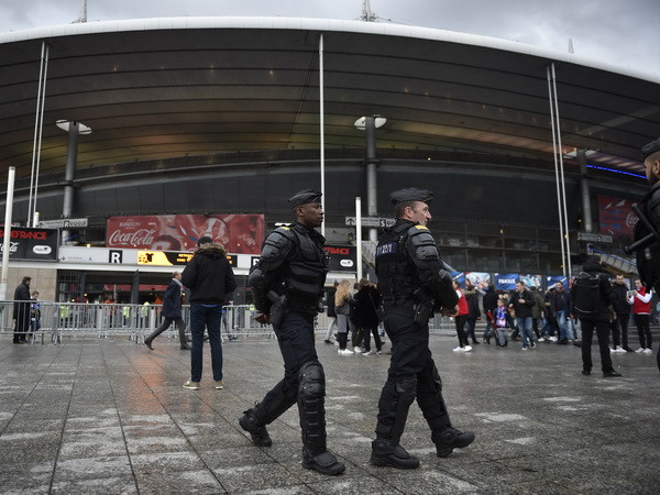 Pháp cảnh báo khả năng tấn công khủng bố trong dịp EURO 2016 ảnh 1