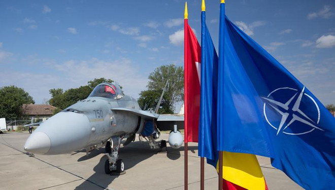 Italy triển khai binh sỹ tới kiểm soát không phận Romania ảnh 1