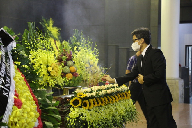 Tổ chức trọng thể Lễ tang Giáo sư, Anh hùng Lao động Vũ Khiêu ảnh 1