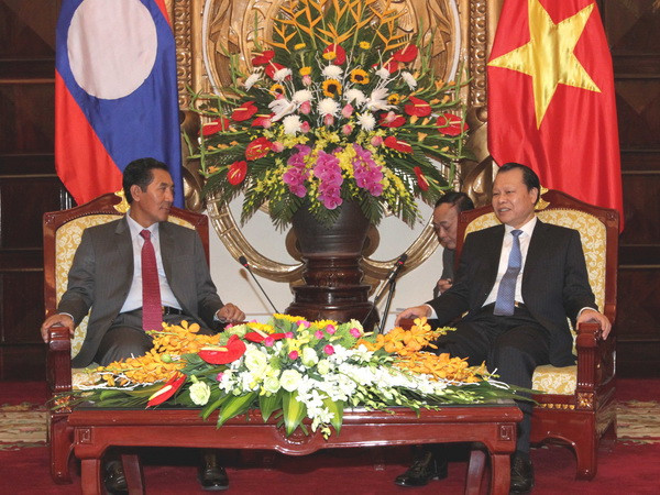 Phó Thủ tướng Vũ Văn Ninh tiếp Phó Thủ tướng Lào Buttanavong ảnh 1