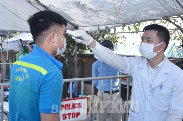 Hải Phòng bỏ yêu cầu giấy xác nhận đối với công dân vào thành phố ảnh 1