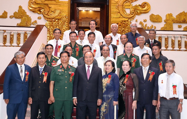 Thủ tướng tiếp Đoàn Đại biểu cựu thiếu niên Dũng sỹ diệt Mỹ ảnh 1