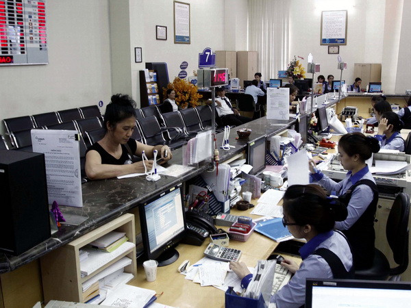 Khởi tố và bắt tạm giam nguyên Phó Tổng giám đốc DongA Bank ảnh 1