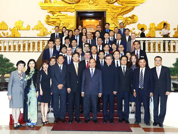 Thủ tướng Nguyễn Xuân Phúc tiếp đoàn doanh nghiệp Hong Kong ảnh 1