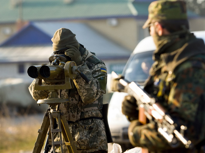 Mỹ thông báo tạm ngừng kế hoạch huấn luyện binh sỹ Ukraine ảnh 1