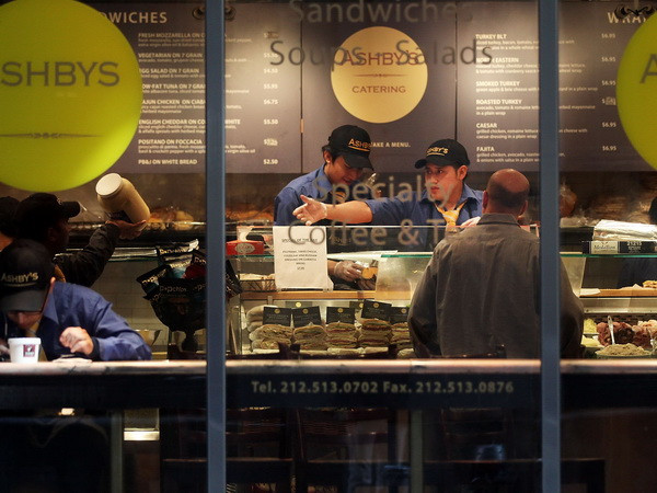 Tỷ lệ thất nghiệp tại Mỹ thấp nhất trong vòng bảy năm qua ảnh 1