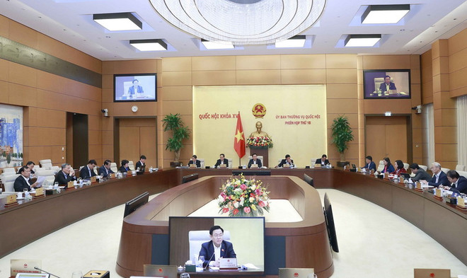 Ủy ban Thường vụ Quốc hội xem xét lấy ý kiến nhân dân về Luật Đất đai ảnh 2