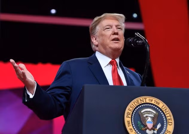 Tổng thống Mỹ Trump gia hạn lệnh trừng phạt đối với Zimbabwe ảnh 1