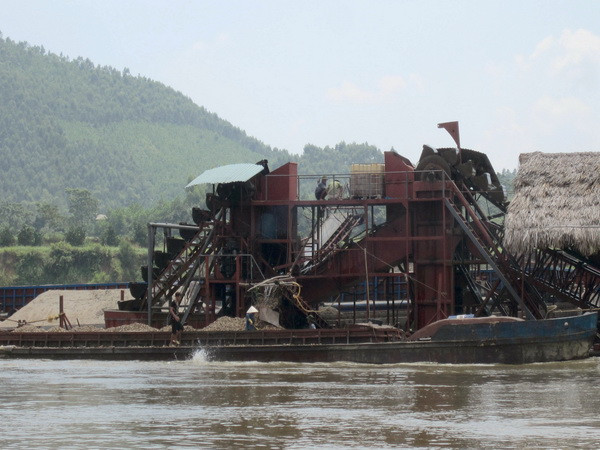 Bắc Giang: Xử lý nghiêm vi phạm khai thác khoáng sản ảnh 1