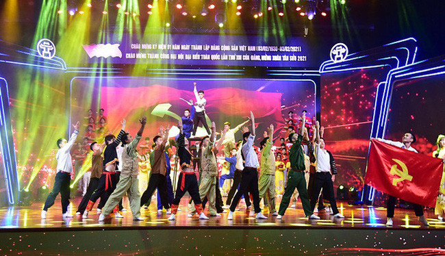 Hà Nội: Chương trình nghệ thuật “Đảng cho ta mùa Xuân” ảnh 1