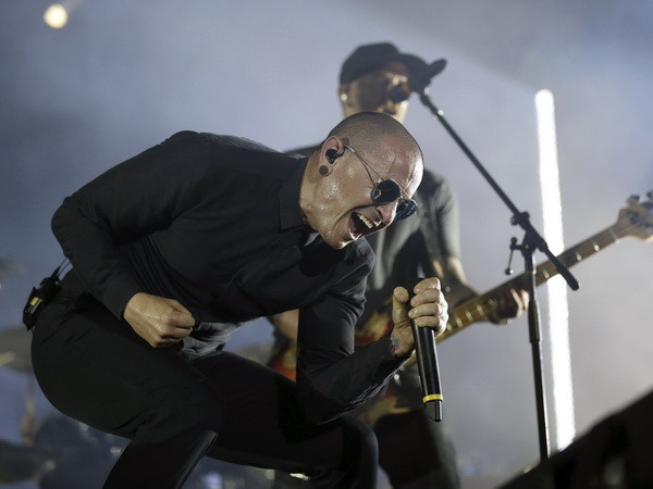 Ca sỹ Chester Bennington của Linkin Park từng hé lộ khả năng tự sát ảnh 1
